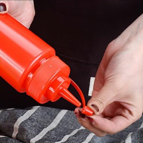 High Quality Condiment Squeeze Bottles For Ketchup Mustard Mayo Hot Sauces Olive Oil Bottles Kitchen Gadget Water Bottle