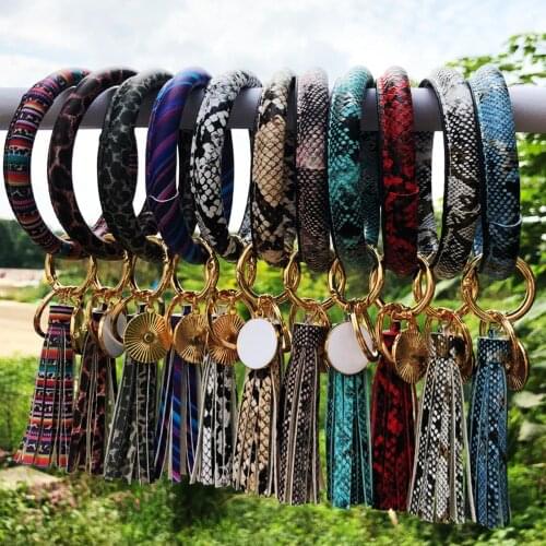 Women Fashion Leopard Snake Leather Keychain For Women Girls Rainbow Color Wristlet Car O Key Ring Chain Fashion Strap Jewelry