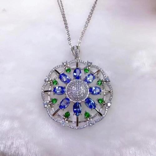 Women jewelry glitting round moissanite gemstone necklace for your excellce with silver