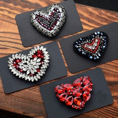 Love Embroidered parches bordados para ropa flores designer patches for jeans ,sew on crystal patches for clothes
