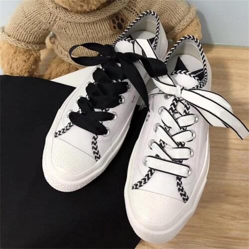 2020 Spring Women Flat Platform Shoes Lace Up Round Toe Sneakers Casual White Shallow Ladies Flat Shoes Women Chaussures Femme