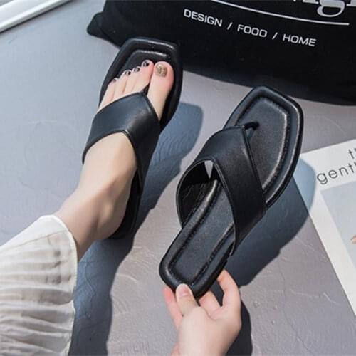 Plus Size Square head Womans Sandals Solid Flat with Non-slip Ladies Beach Sildes Flip-flops Indoor Summer Women Home Slippers