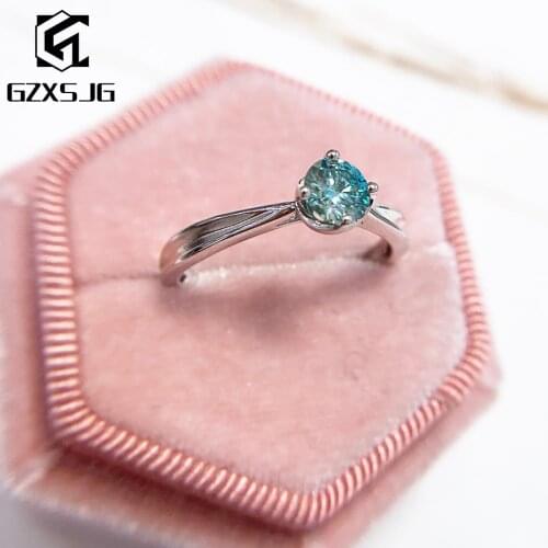 GZXSJG Green Blue Moissanite Rings For Women 0.4ct 5mm Round Cut Ring Diamond Test Passed Fashion Claw Setting Christmas Gift