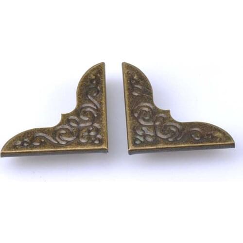 20Pcs Bronze Metal Book Corner Trilateral Album Menus Folders Box Corner Protectors For Decor Gold Decoration 30x30x3.5mm CP1582