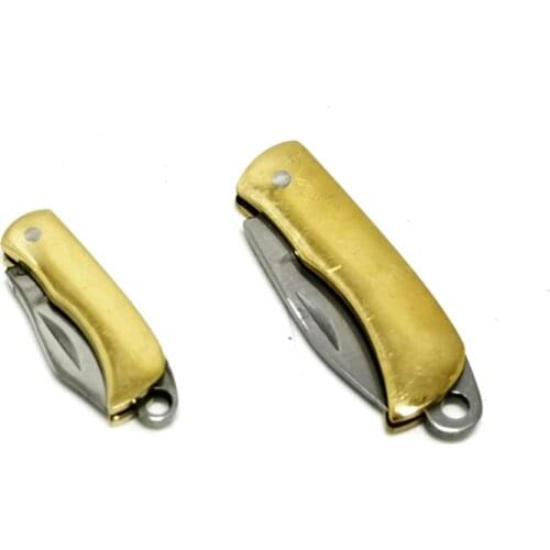 A62 New EDC Mini Brass Graphic Cool Cutter Cutter Multifunctional Locked EDC Pocket Tool Open box multi-function key-link tool