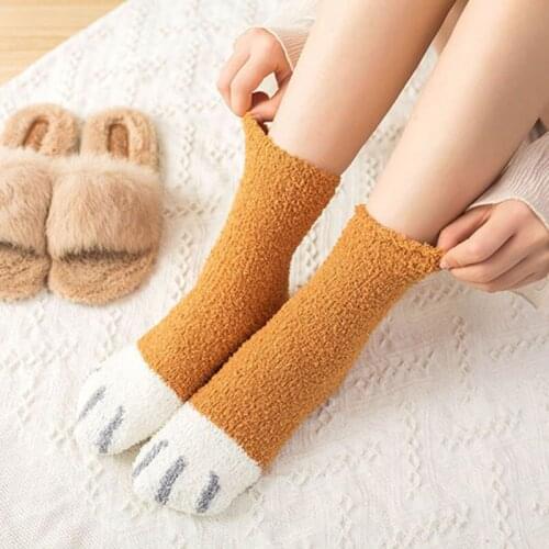1 Pair Soft Fleece Cat Foot Pirnt Over Ankle Warm Socks Women Winter Thickening Cute Socks Home Feetwear Sleep Sock Christmas