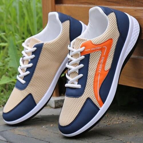 Mens sports shoes 2021 new fashion mens shoes summer mesh breathable casual shoes low-top wear-resistant running shoes