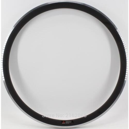 1Pcs New 700C 38mm clincher rim Road bike matte UD carbon fibre bicycle wheels rims with aluminum alloy brake surface Free ship