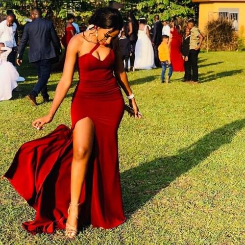 Sexy Side Split Burgundy Bridesmaid Dresses One Shoulder V-neck Backless Long Mermaid Maid Of Honor 2021 Wedding Party Dress