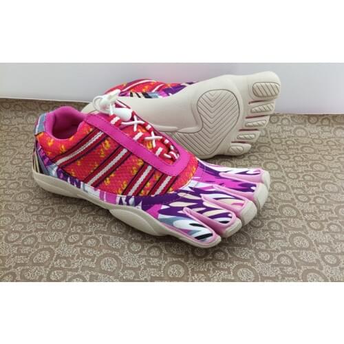 Outdoor Womens camouflage Five fingers shoes running shoes Breathable quick drying lightweight 5 toes sneakers plus size 40