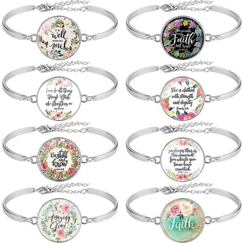 Best Selling 8 Pcs / Pack Bible Verse Bracelet Silver Color 25mm Art Glass Dome Bracelets Scripture Christian Jewelry Faith Gift