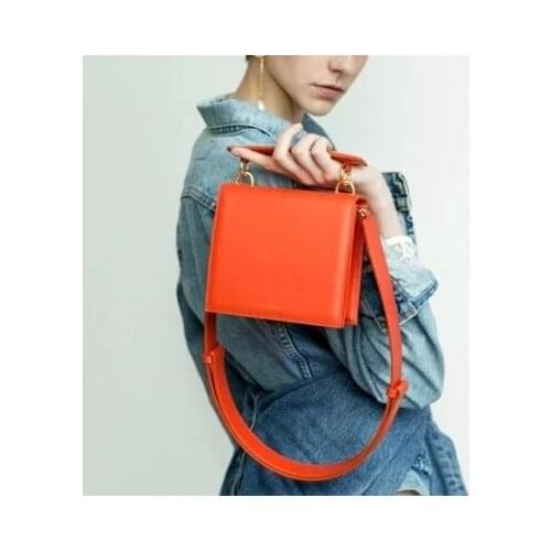 Spring New Fashion Women Shoulder Bag Chain Strap Flap Designer Handbags Clutch Bag Ladies Messenger Bags With Metal Buckle