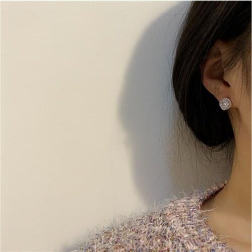 Multi-faceted Super Flash Zircon Earrings Fashion Wild Simple And Small Earrings 2021 Fashion Earrings Female Gift Jewelry