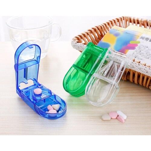 50pcs Portable Folding Medicine Cutting Device Pill Cutter Case Splitter Home Convenient Storage Drug Cases Dispenser 3 Colors