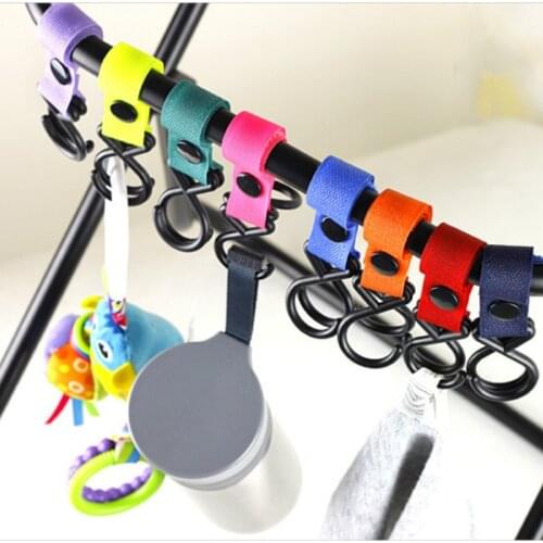 2pcs Plastic Baby Car Carriage Hook Bear Baby Stroller Hook Accessories Magic Stick Hook Pram Pushchair Hanger Hanging