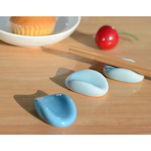 4PCS/lot Beans Shapes Ceramic Chopstick Holder Rack For DIY Home Kitchen Supplies