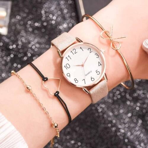 New Fashion Glitter Harajuku Transparent Small Women Watches Waterproof Sports Jelly Lovely Children Quartz Watches Ladies