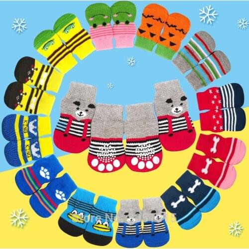 50 lots Hot Selling pet Knits dog Sock 4 PCS/set Small Pet Dog Doggy Shoes Lovely Soft Warm Knitted Socks Anti Slip Skid Bottom