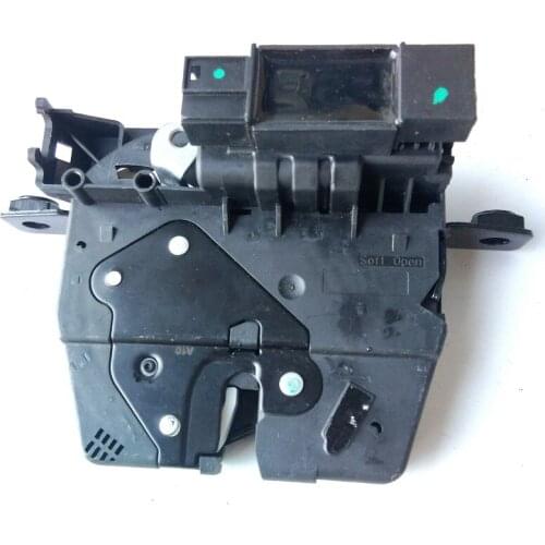 Suitable for BMW 7 Series F02 tailgate cover lock tail cover trunk lock 7269543