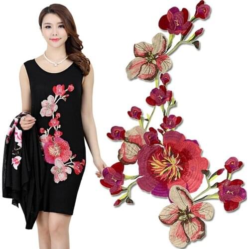 Peach Red Roses Flower Patches Embroidered Sewing On Patch For Clothing Sticker Sewing Fabric DIY Applique