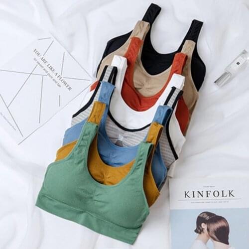 Women Sports Bras Fitness Padded Wireless Push Up Bra Yoga Tops Solid Underwear M L Girls Bras Simple Home Casual Lingerie Tops