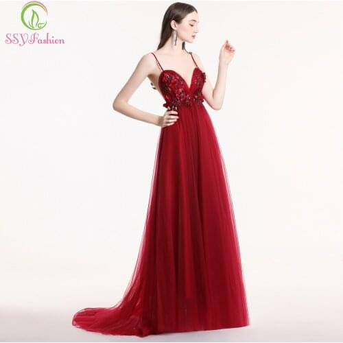 SSYFashion New Prom Dress Sexy V-neck Backless Sleeveless Wine Red Lace Flower Party Formal Evening Gown Catwalk Dresses