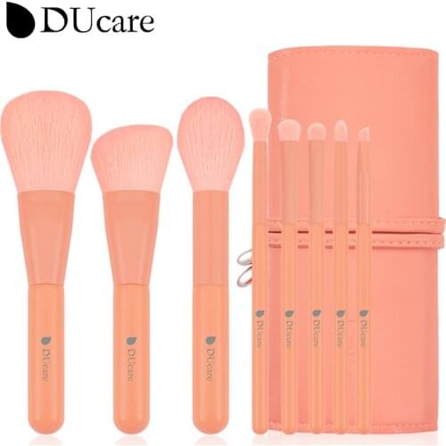 DUcare 8PCS Orange Makeup Brush Set with Bag Beauty Make up Brushes Powder Blush Brushes for Makeup Cosmetic Tools Make up Set