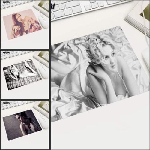 XGZ Hot Vintage Girl Photo Art Non-slip Durable Rubber Mouse Pad for PC Optal Mouse Pad 18 * 22cm / 25 * 29cm or 25 * 20cm