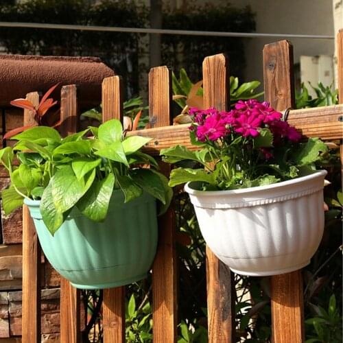 New Modern Hanging Flower Pots Plastic Garden Fence Balcony Semicircular Basket Plant Pot Planters for Indoor Plants Decoration