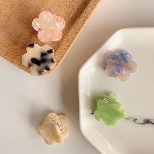 Sweet Mini Flowers Hair Clips for Women Girls Hair Claw Chic Barrettes Claw Crab Hairpins Styling Fashion Hair Accessories