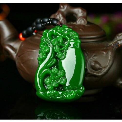 Natural Green Hand Carved Vase Jade Pendant Fashion Boutique Jewelry Mens and Womens Flower Rich Necklace