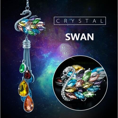 New Crystal Swan Car Hanging Ornaments Luxury Rhinestone Rear View Mirror Decoration Pendant Cute Car Accessories Girls Women