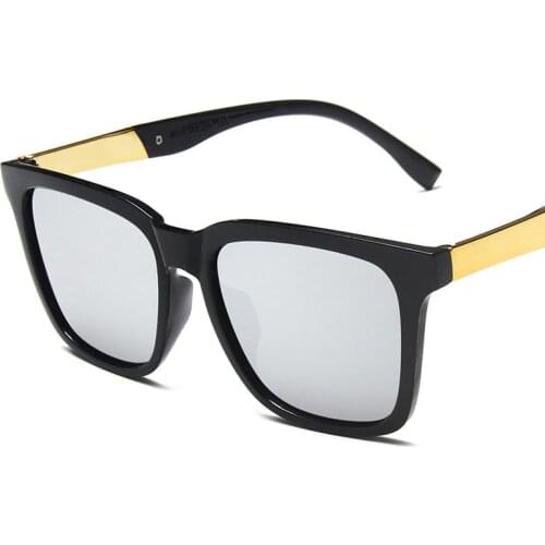 Outdoor Sunglasses For Woman Driver Sunglass Square Frame PC Frame Vintage Female Glasses Eyeglasses oculos feminino Gafas MN13