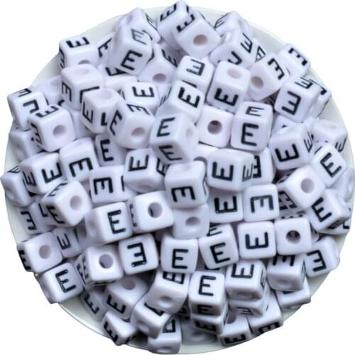 Free Shipping 50pcs/pack A-Z Mixed White Alphabet/ Letter Acrylic Cube Beads Single Letter D 10x10mm