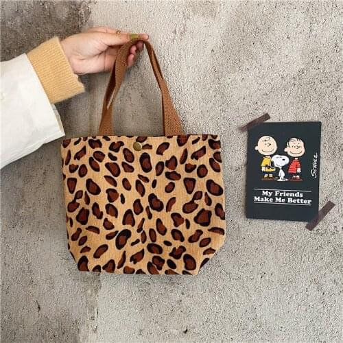 Literary Corduroy Shopping Bag 2020 New Daisy Print Handbag Lunch Box Casual Buckle Small Square Bag Small Shopping Tote Bag