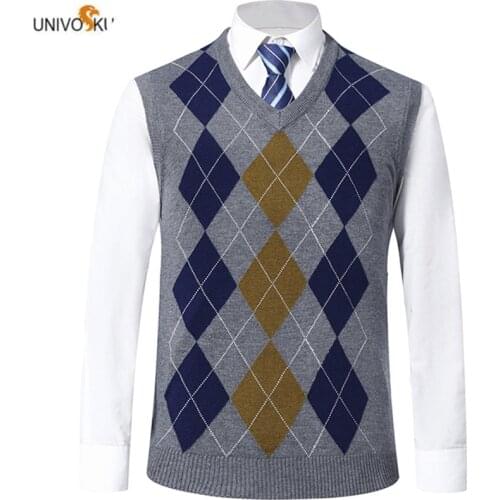 UNIVOS KUNI 2019 Spring And Autumn Mens Sweater Vest Newest Fashion Diamond Plaid Mens Casual Slim Sweater Vest 1916