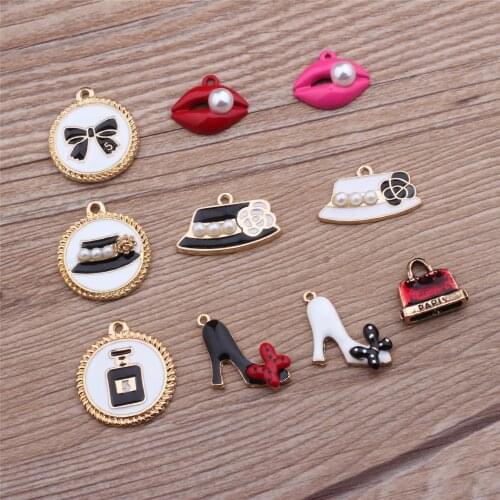 MRHUANG 10pcs/lot Dress Gold Dress Up High-Shoes Hat Bag Metal Enamel Charms Pendant Carousel Charms DIY Bracelet