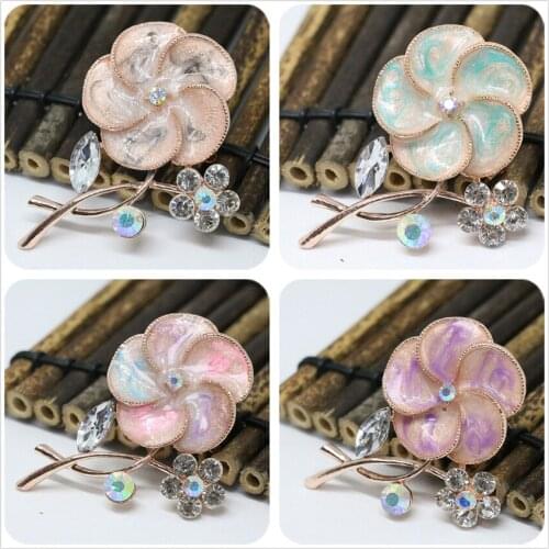 Wholesale price 8 colors enamel sunflower brooches 43*65mm white crystal rose gold-color collar accessories jewelry pins H