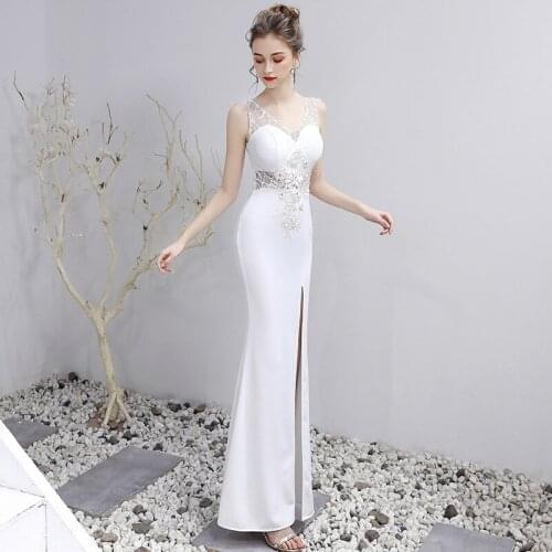 White Sleeveless Embroidery Evening Dress V-Neck Mermaid Zipper Back Floor-length New Plus size Women Formal Party Dresses C1289