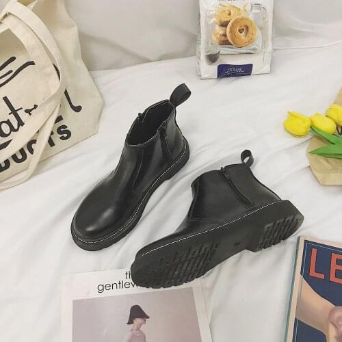 Women Boots Fad Spring and Autumn New British Style Breathable Retro Short Boots Motorcycle Shoes