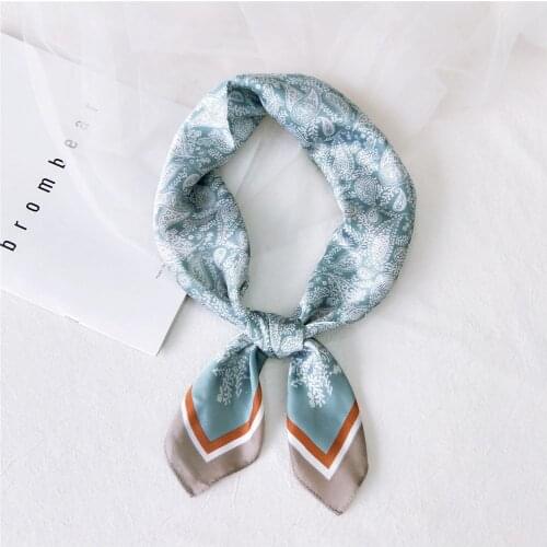 Floral Print Head Scarf For Women Silk Satin Hijab Scarfs 70*70cm Square Neckerchief Headband Scarves For Ladies FJ347