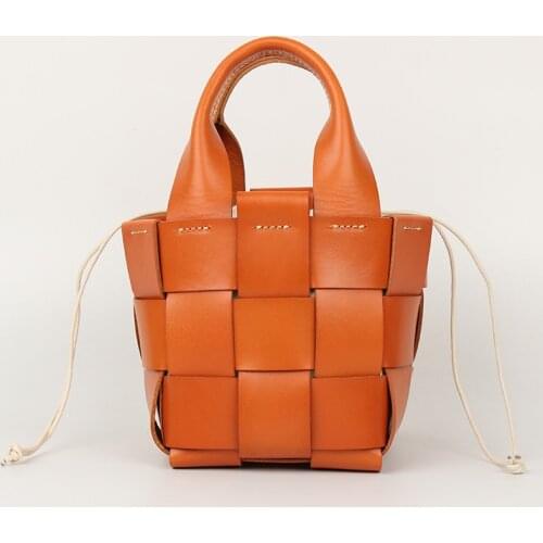 Genuine Leather Lady Messenger Bag Top Leather Art Minor Weaving Handbag Luxury Vegetable Bucket Handbags Women Bags Designer