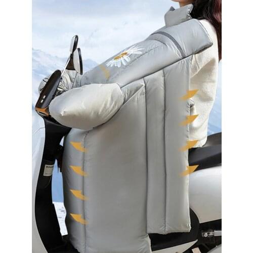 Plush Middle Layer Windshield Quilts Winter Motorcycle Apron Cover Knee Waist Electric Scooter Leg Lap Warmer Handlebar Gloves