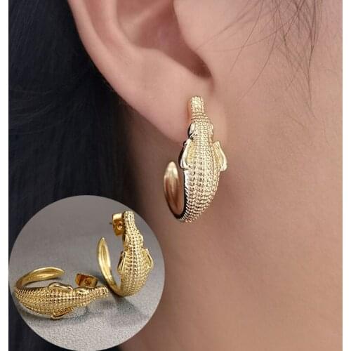 Hip Hop Jewelry Gold Long Crocodile Stud Earrings New 2021 Statement Earrings For Woman Animal Crocodile Stud Simple Women Gift
