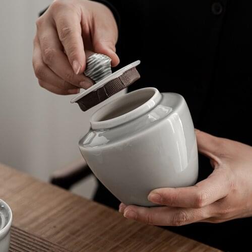 Ice Gray Glaze Water Pattern Tea Pot Small Japanese Style Ceramic Sealed Can Pu'er Tea Jar Travel Tea Caddy Tea Box Tea Canister