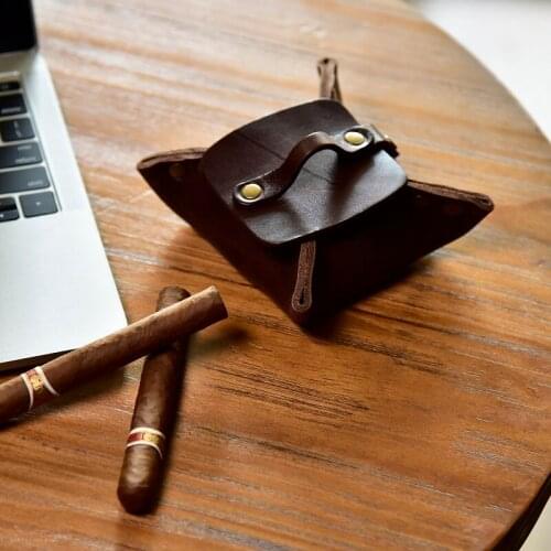 Retro Cowhide Ashtray Place Leather With Cover Portable Home KTV Bar Table Ash Tray Sundries Storage Holder Smoking Accessories