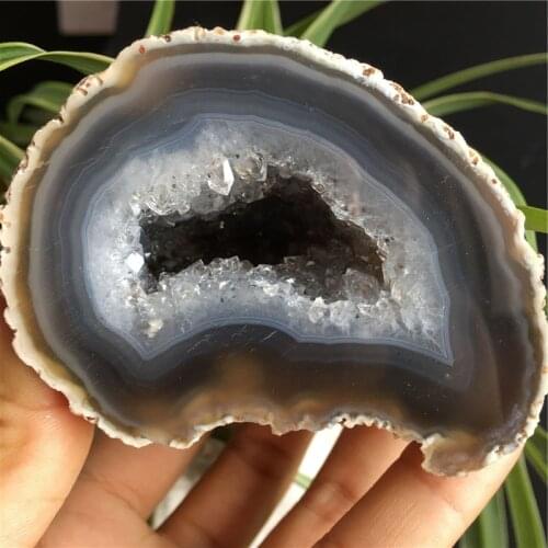 Unique naturalstone agate geode Crystal cluster Beautiful home decor