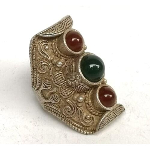YIZHU CULTUER ART Collection Old China Tibet Silver Handmade Inlay Agate Jade Ring Ornament Gift