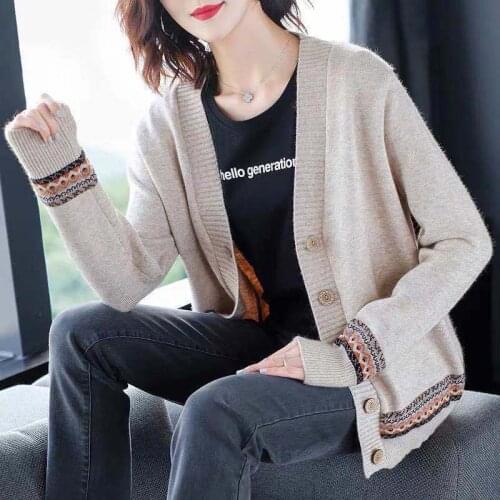 Womens Knitted Cardigan 2021 Autumn Winter Wear V-neck Casual Loose Button Sweater Jacket Ladies Short Shawl Small Outer Wear