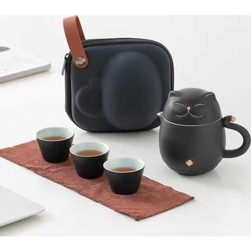LUWU Ceramic Teapots wih 3 Cups Lovely Cat Travel Tea Set Drinkware